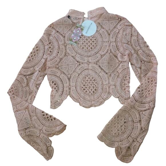 NWT Boohoo TURTLE NECK CROCHET LACE CROP TOP size 6 - Picture 6 of 11